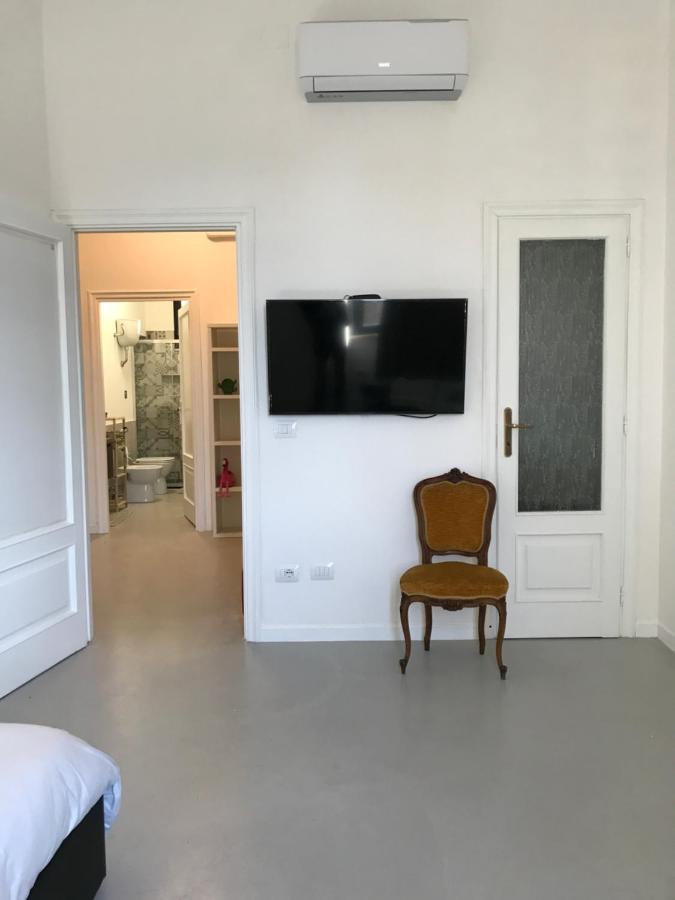 Palazzo Pilo Bed & Breakfast Сасари Екстериор снимка