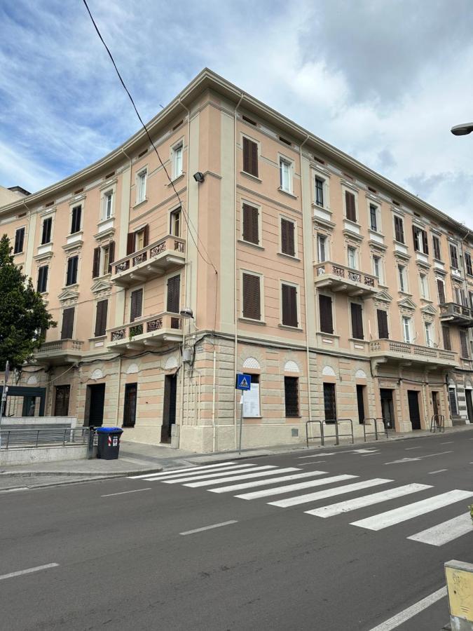 Palazzo Pilo Bed & Breakfast Сасари Екстериор снимка